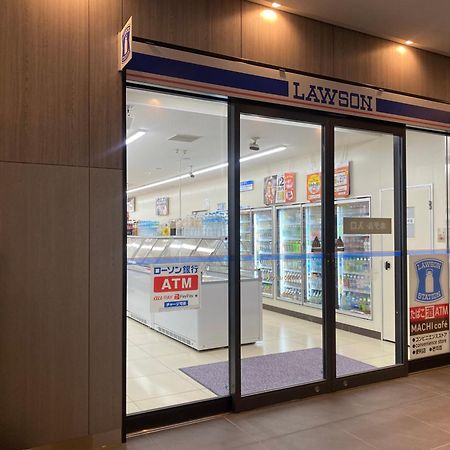 Omo Kansai Airport By Hoshino Resorts Izumisano Exteriör bild A Lawson store in Tokyo
