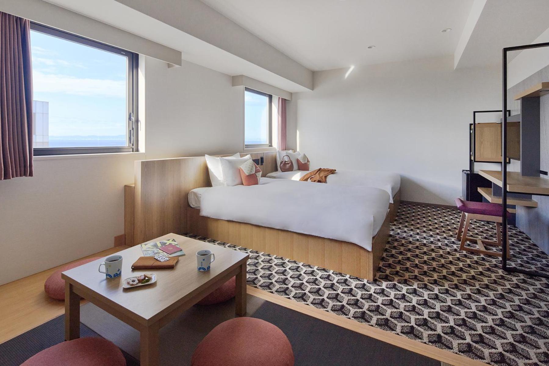 Omo Kansai Airport By Hoshino Resorts Izumisano Exteriör bild A room at the hotel